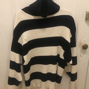 Classic Zara Turtleneck sweater with stripes!